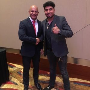 Meet your Posher, Javier